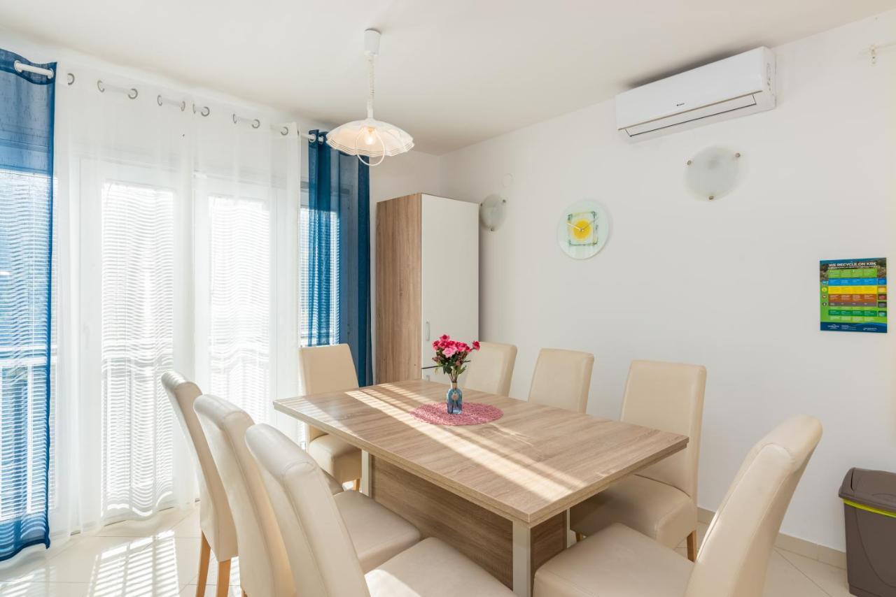 Apartment Mimoza 6, Baska, Krk Bagian luar foto